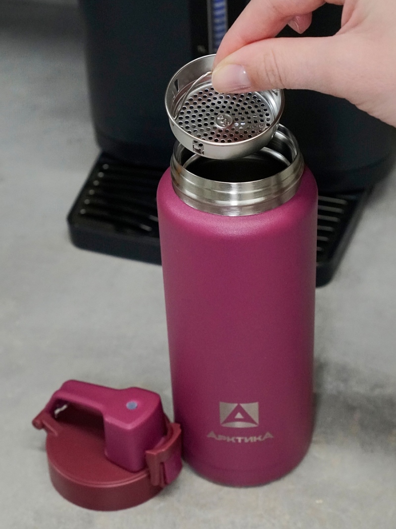 Термокружка 0.5л серии 702 «Вишня» с ситечком - 6