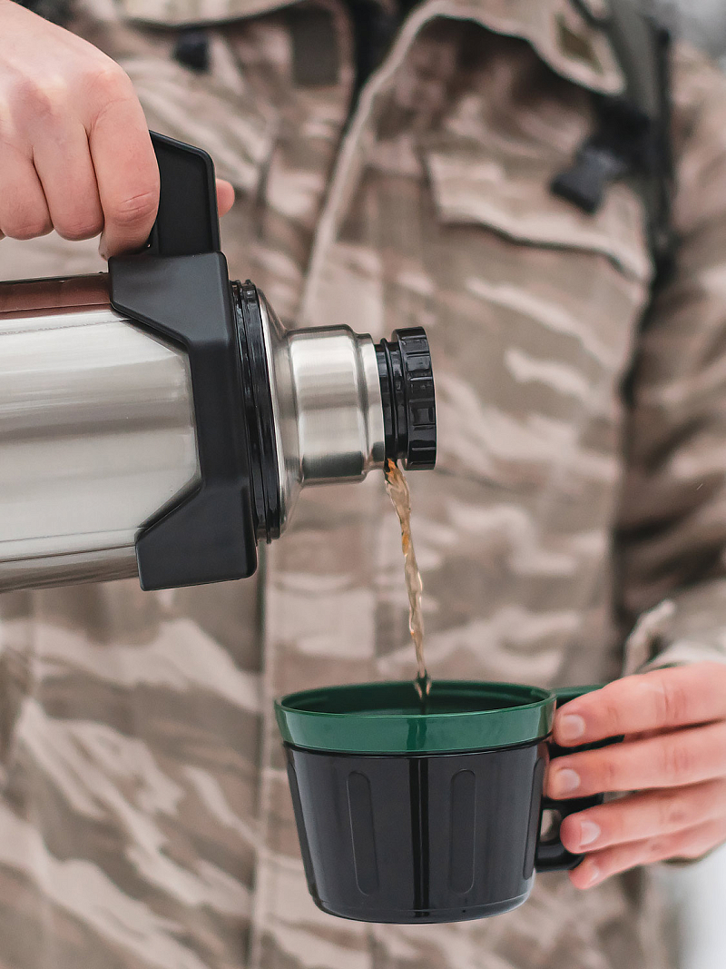 Термос серии 110 «ТАЙГА» на 1.5л с двумя чашками - 5