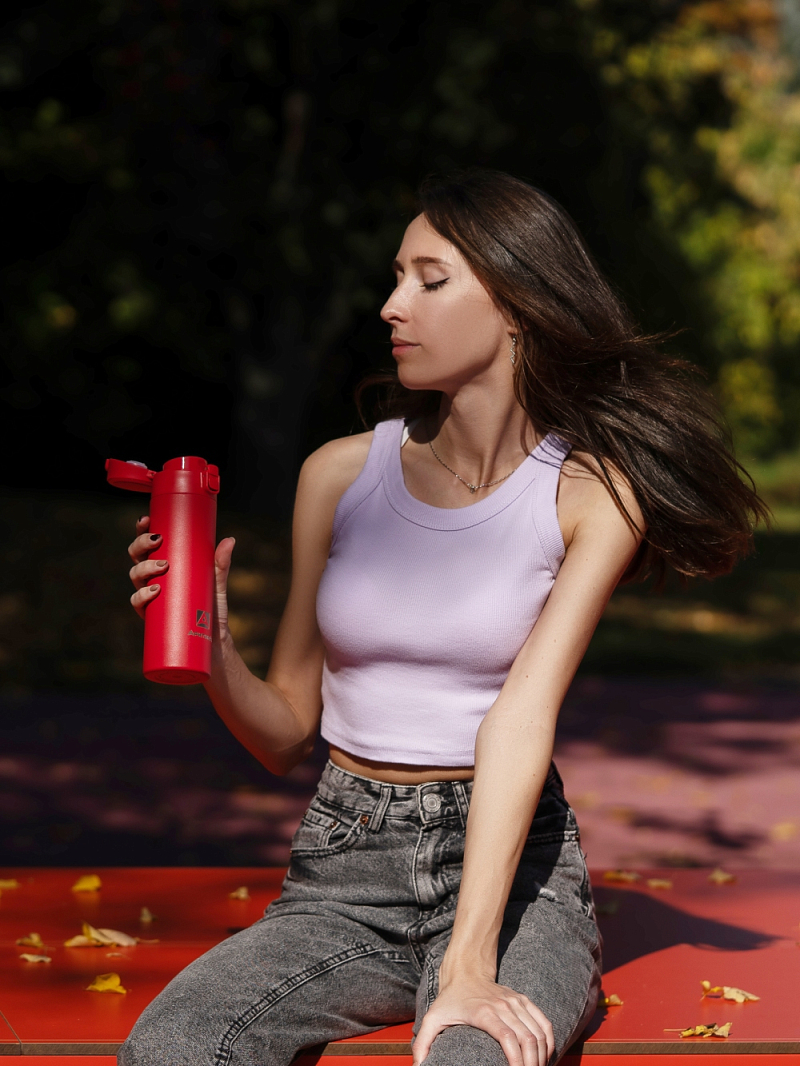 Термокружка 0.5л серии 705 красная текстурная (уценка) - 2