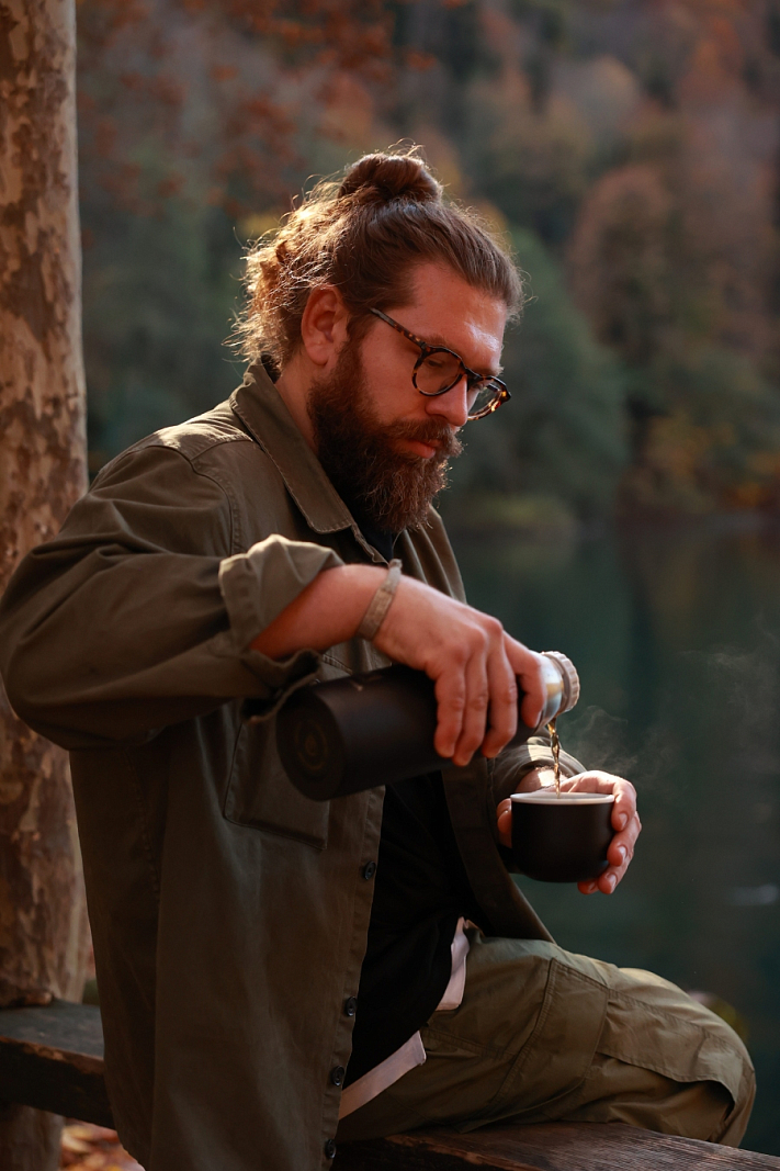 Термос серии 105 на 1.2л черный с узким горлом - 4