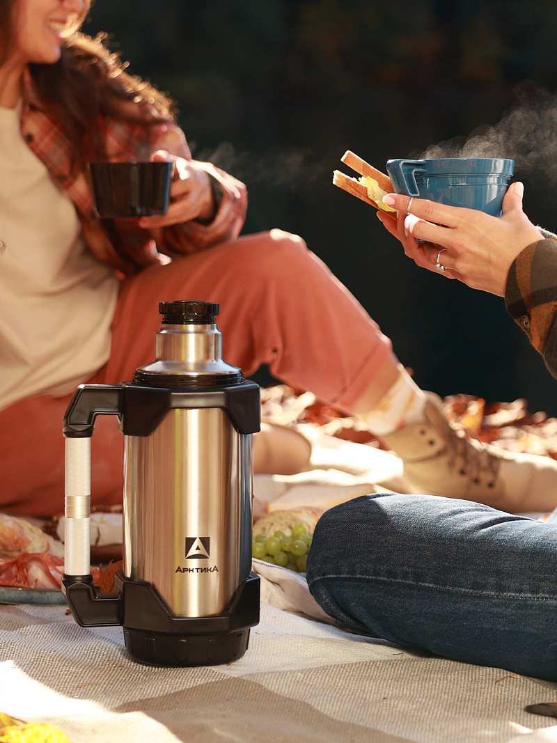 Термос серии 110 «ТАЙГА» на 1.8л с двумя чашками - 5