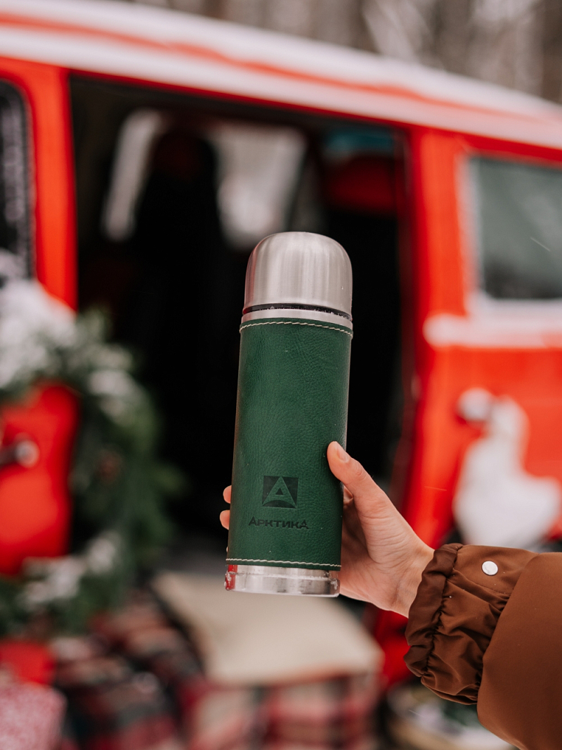 Термос серии 108 на 0.5л с зелёной оплёткой из экокожи - 2