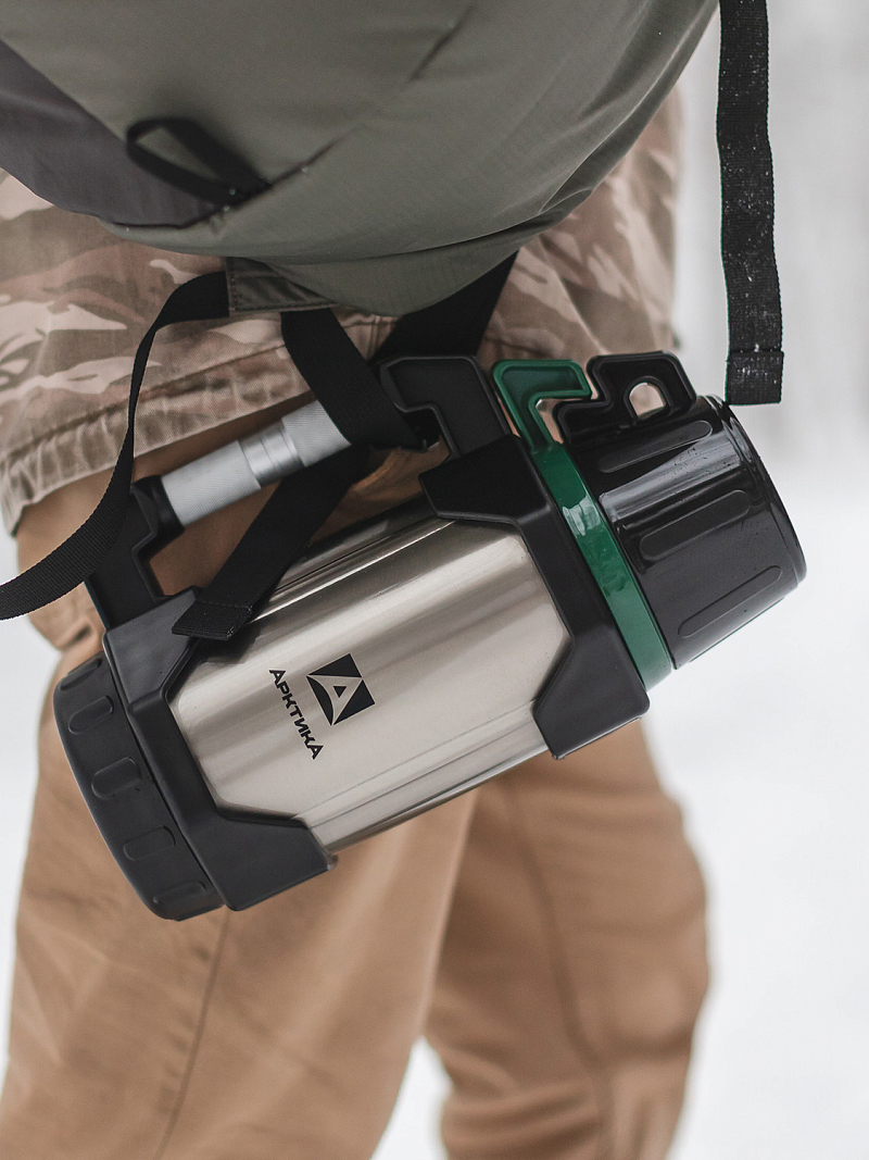 Термос серии 110 «ТАЙГА» на 1.5л с двумя чашками - 2