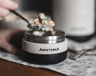 Один контейнер для салата / сладкого