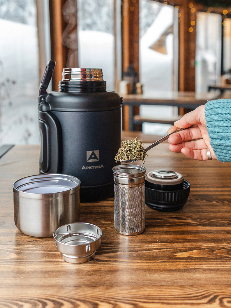 Термос 1.9л серии 204 чёрный со складной ручкой и ситом - 7