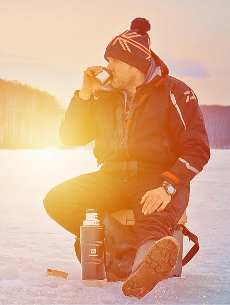 Черный термос 106 «УАЗИК» на 2.2л с ручкой - 6