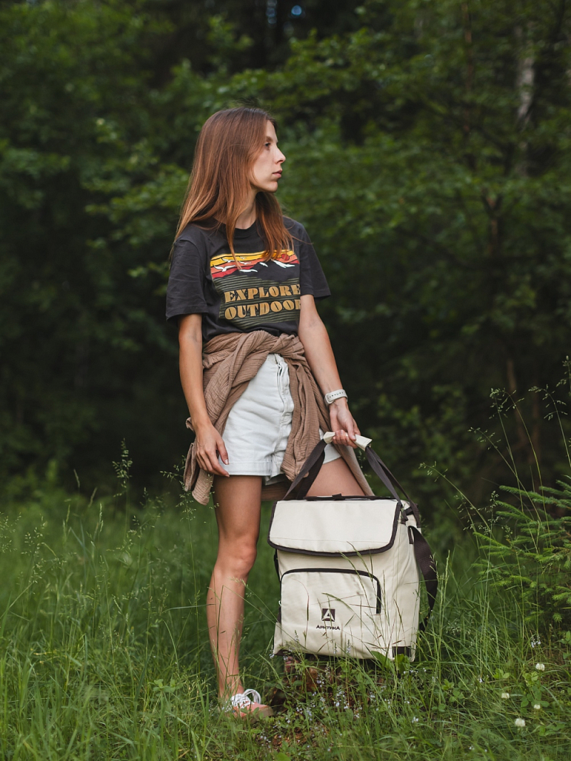 Бежевая сумка-холодильник 3001 классическая с люком на 20л - 2