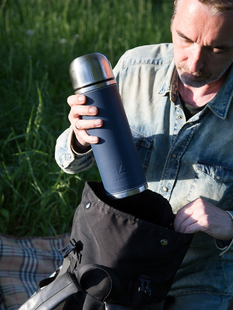 Термос 108 с синей оплёткой из экокожи на 1л - 6 Термос 108 с синей оплёткой из экокожи на 1л - 6