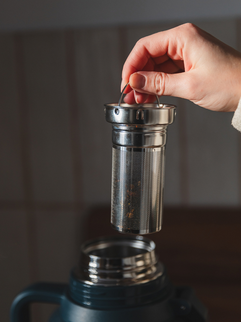 Термос 3.5л серии 206 «Индиго» с ситечком - 5