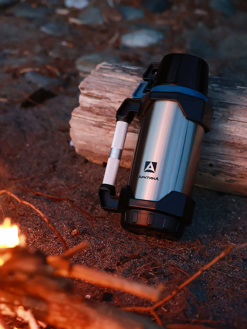 Термос серии 110 «ТАЙГА» на 1.8л с двумя чашками - 2