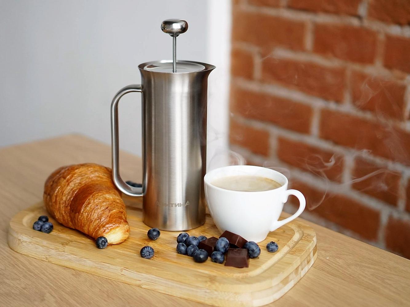 Вакуумный френч-пресс «Арктика» серии 905 создает настроение на весь день.