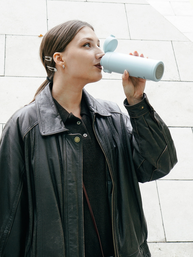 Голубая термокружка 701 с ситечком на 0.42л - 8