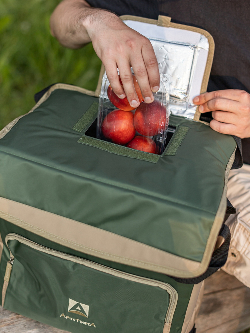 Зеленая сумка-холодильник 3001 классическая с люком на 30л - 4