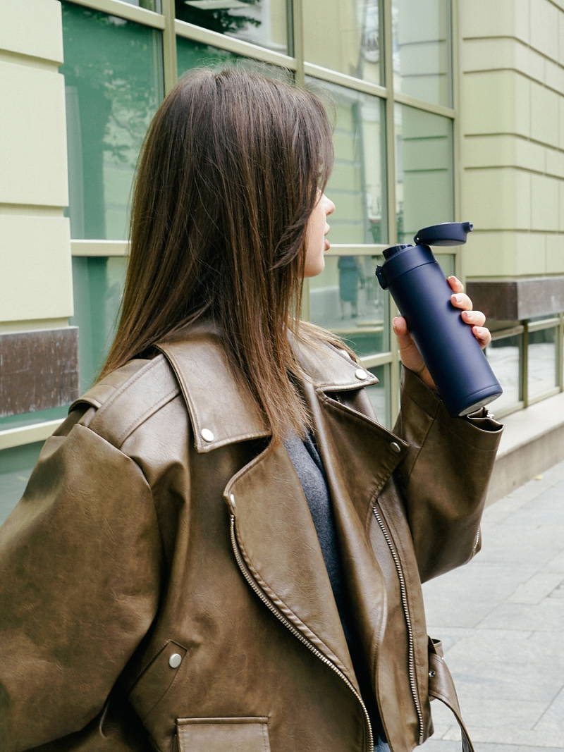 Синяя термокружка 701 с ситечком на 0.42л - 8