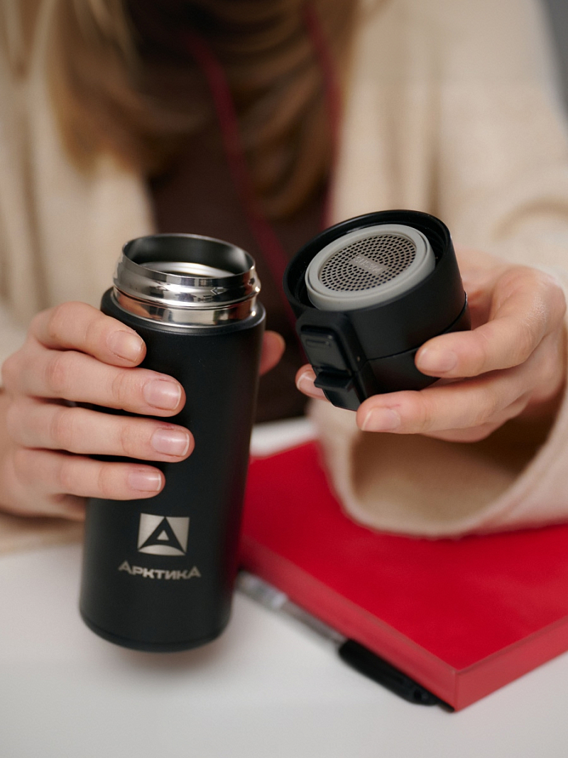 Термокружка 0.35л серии 703 чёрная с ситечком - 7