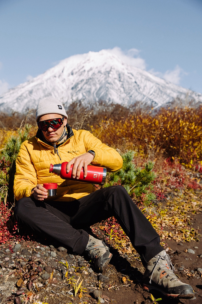 Красный термос 106 с узким горлом на 1.2л - 6 Красный термос 106 с узким горлом на 1.2л - 6