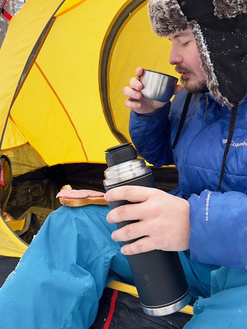 Термос серии 108 на 0.7л с черной оплёткой из экокожи - 4