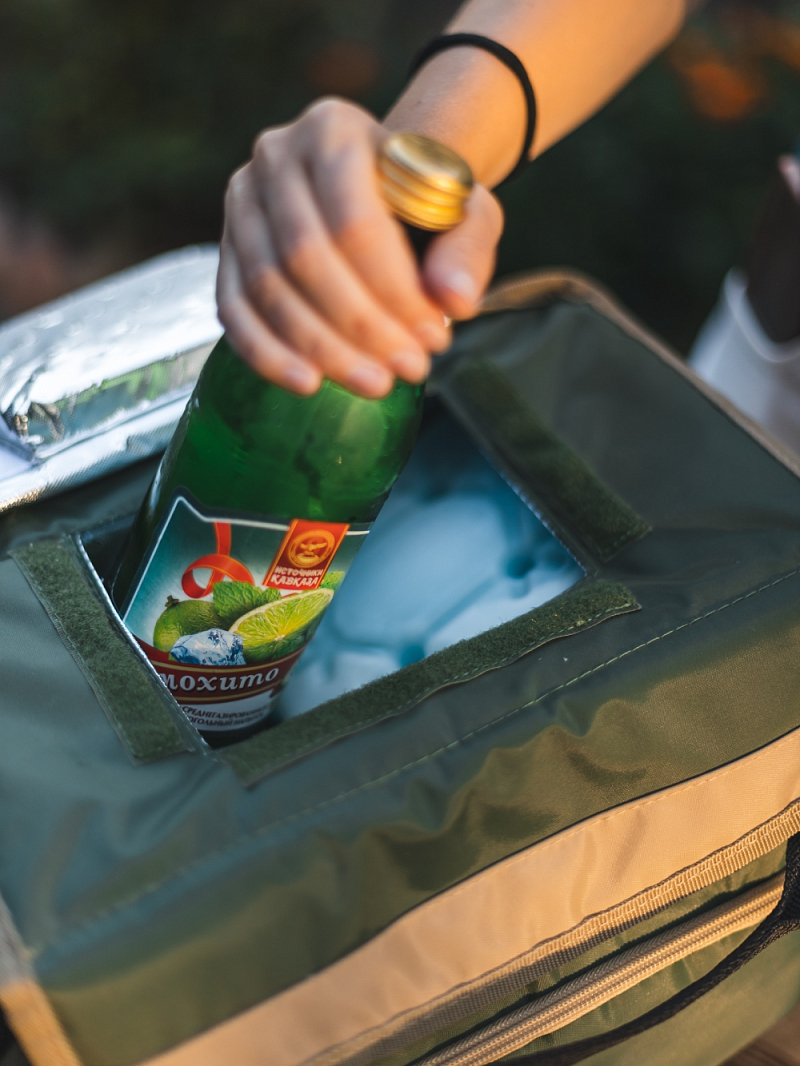 Зеленая сумка-холодильник 3000 классическая с люком на 20л - 6