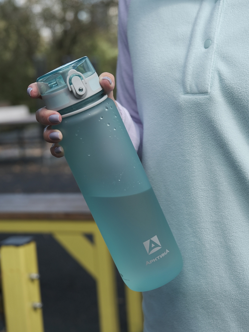 Питьевая бутылка 720 из тритана 1л, голубая матовая, с ситечком - 2