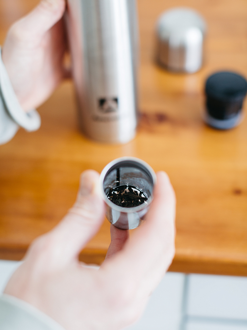 Стальной 101 термос с узким горлом и ситечком на 0.75л - 4 Стальной 101 термос с узким горлом и ситечком на 0.75л - 4