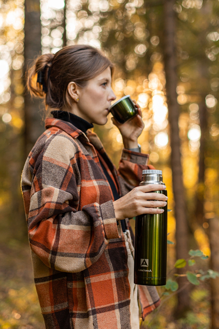 Зеленый классический термос 102 с узким горлом на 1л - 5 Зеленый классический термос 102 с узким горлом на 1л - 5